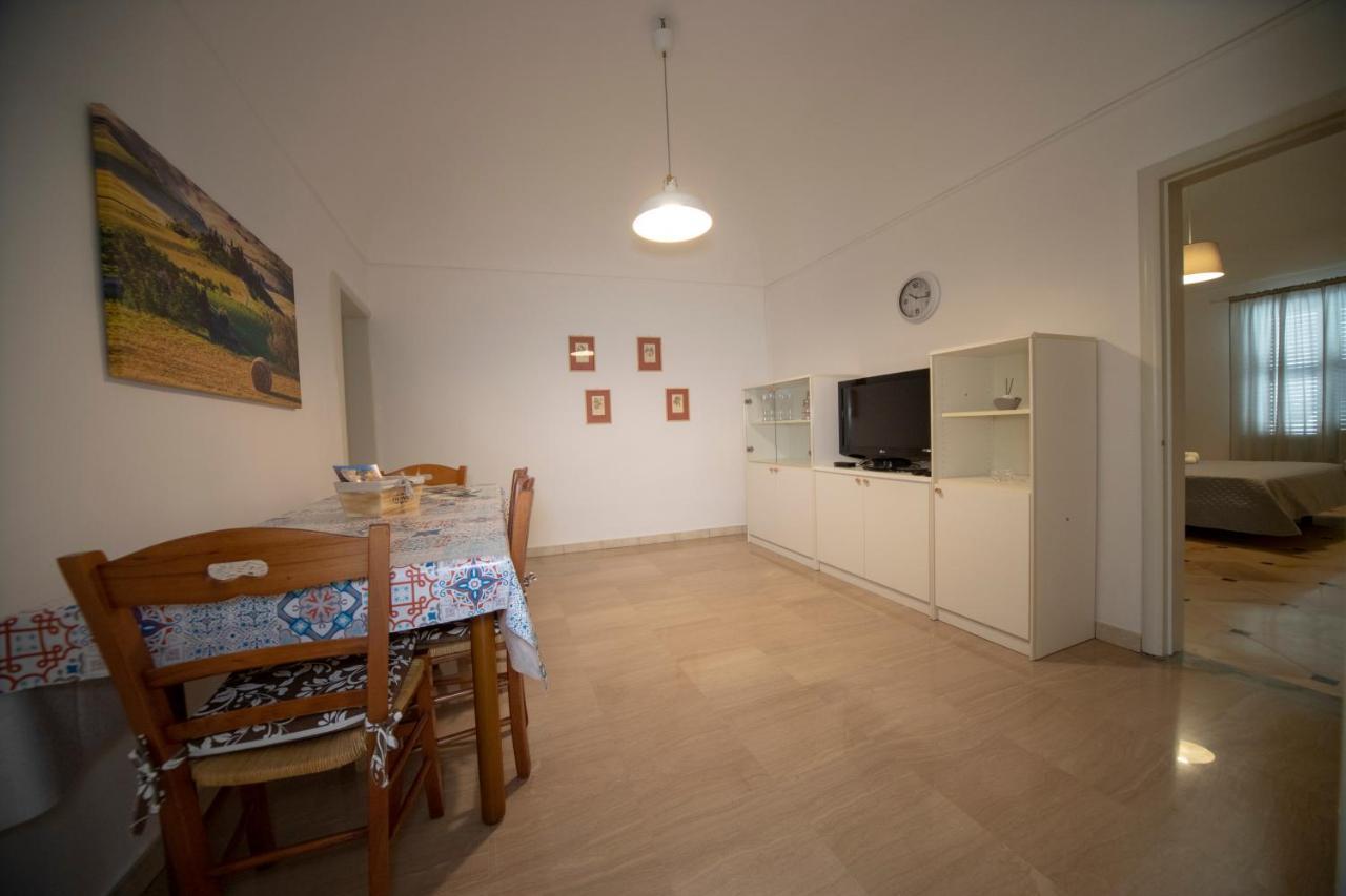 Casa Vacanza Da Dina Modica Eksteriør billede