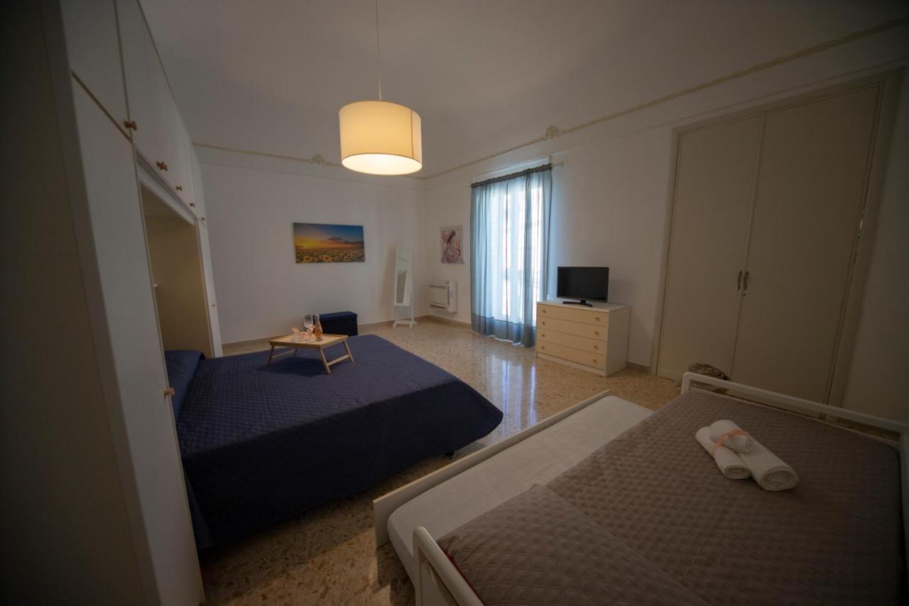 Casa Vacanza Da Dina Modica Eksteriør billede